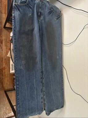 LRG Men's Distressed Straight Jeans in Medium Blue Wash